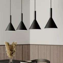 Arcchio Hængelampe Tadej, 4 lyskilder, sort-hvid, metal, E27