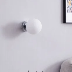 Arcchio Maviris LED-loftlampe til badeværelset, kugle, 12 cm