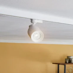 Arcchio skinnespot Brinja, hvid, Ø 7 cm, 3-faset, GU10