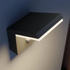 Arcchio udendørs LED-væglampe Yolena, sensor, antracit, aluminium