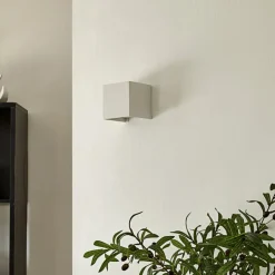 Arcchio væglampe Zuzana, kantet, hvid, G9, 10 cm bred