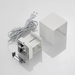 Arcchio væglampe Zuzana, kantet, hvid, stik, G9, 10 cm