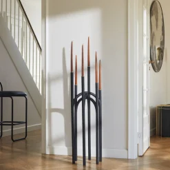 AYTM Angui lysestage, sort, højde 92 cm, jern