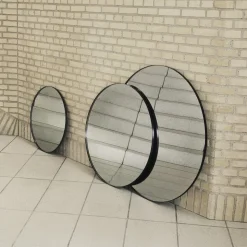 AYTM Circum-spejl, klar/sort, Ø 70 cm, glas, MDF-træ