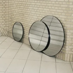 AYTM Circum-spejl, klar/sort, Ø 50 cm, glas, MDF-træ