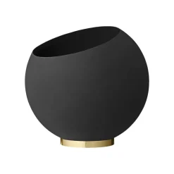 AYTM Globe urtepotte, Ø 60 cm, sort, aluminium, stål