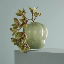AYTM Uva-vase, glas, grøn, Ø 26 cm, højde 28 cm, mundblæst