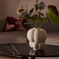 AYTM Uva-vase, keramik, hvid, Ø 20 cm, drueform