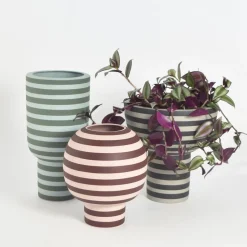 AYTM Varia-vase, grøn, Ø 15 cm, højde 30 cm, keramik