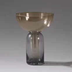 AYTM Vase Torus, ravfarvet, Ø 25 cm, højde 33 cm, glas