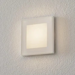 BEGA Accenta væglampe kantet ring hvid 160 lm