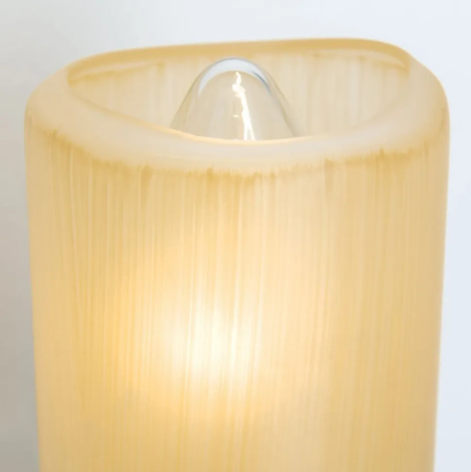 Bente væglampe, skærm i kerte-look