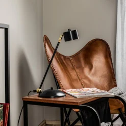 Bordlampe Arena i blå og guld