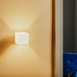 Casablanca Cube - blændingsbeskyttet væglampe