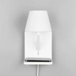 Comfort væglampe, mat hvid, metal, stik, E14