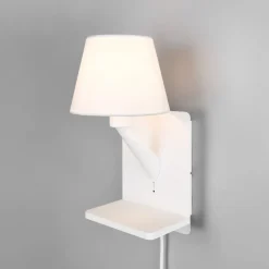 Comfort væglampe, mat hvid, metal, stik, E14