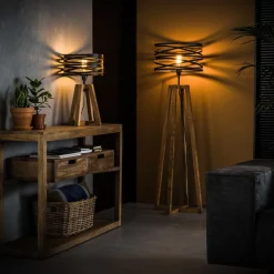 Crossround-bordlampe med trefod i træ