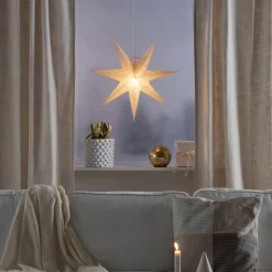 Dekostjerne af hvidt papir, hulmønster, 7 takker