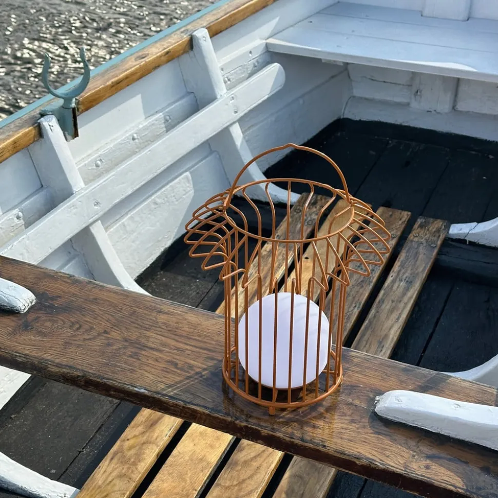 Dyberg Larsen LED-bordlampe Kurv, terracotta, metal