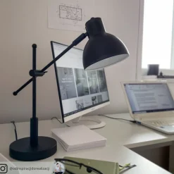 Dyberg Larsen London skrivebordslampe i sort