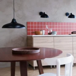 Dyberg Larsen væglampe Futura, sort, bredde 25,6 cm