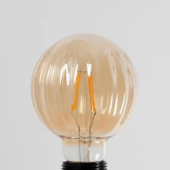 E27 3,8W LED-pære G95, 2700K, 340lm, riller ravfarvet