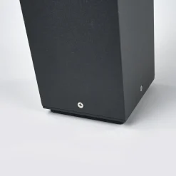 Egon vejlampe til udendørs brug, med LED