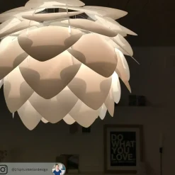 Ekstravagant designet pendellampe Silvia mini hvid