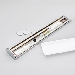 Elanur - LED-væglampe til badeværelset