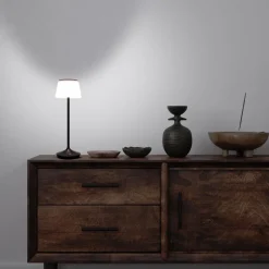 Emmi LED-bordlampe, solcelle, CCT, opladelig, sort