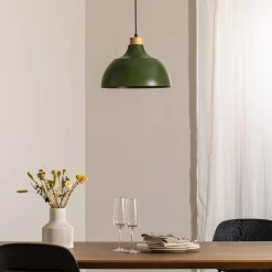 Envostar Kaitt hængelampe, mørkegrøn, Ø 34 cm, trædetaljer