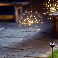 Firework LED-solcellelampe med jordspyd, 100 cm