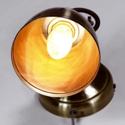 Fjällbacka væglampe med antik finish