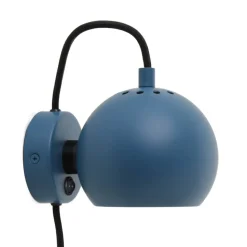 FRANDSEN væglampe kuglemagnet, petrolblå