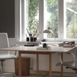 FRITZ HANSEN Kaiser Idell 6556-T, blank hvid