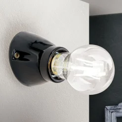 Frost væglampe af keramik, sort