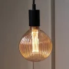 G125 NGC Stripe LED-globe E27 1 W 1.800 K ravgul