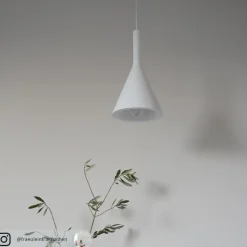 Gipsy konisk pendellampe i gips