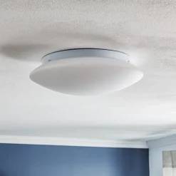 Gjovik loftslampe med opalhvidt glas, Ø 40 cm