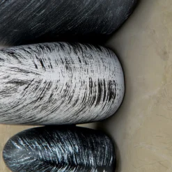 Grå LITICA væglampe med imiterede sten