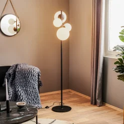 Gulvlampe Dione, 4 lyskilder, sort