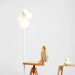 Gulvlampe Dione, 4 lyskilder, hvid