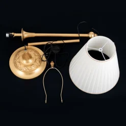 Gulvlampe Donata med plisséskærm