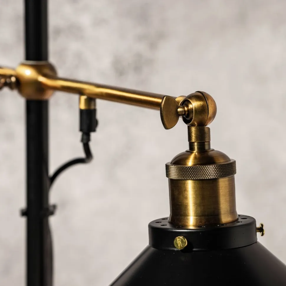 Gulvlampe Lenius med bevægelig skærm