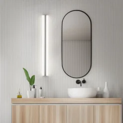 Helestra LED-spejllampe LOOM, længde 90 cm, krom, IP44