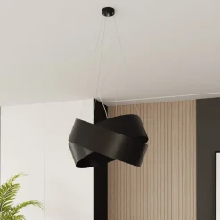 Hængelampe Vieno af sorte stålringe