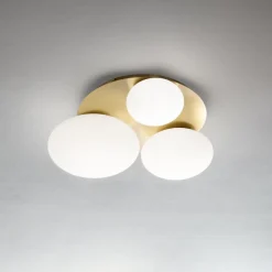 Ideal Lux loftlampe Ninfea, messingfarvet, opalglas, 3-lys.