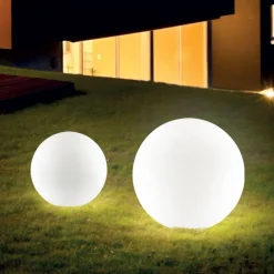 Ideal Lux Sole lampe med jordspyd, hvid, plast, Ø 30 cm