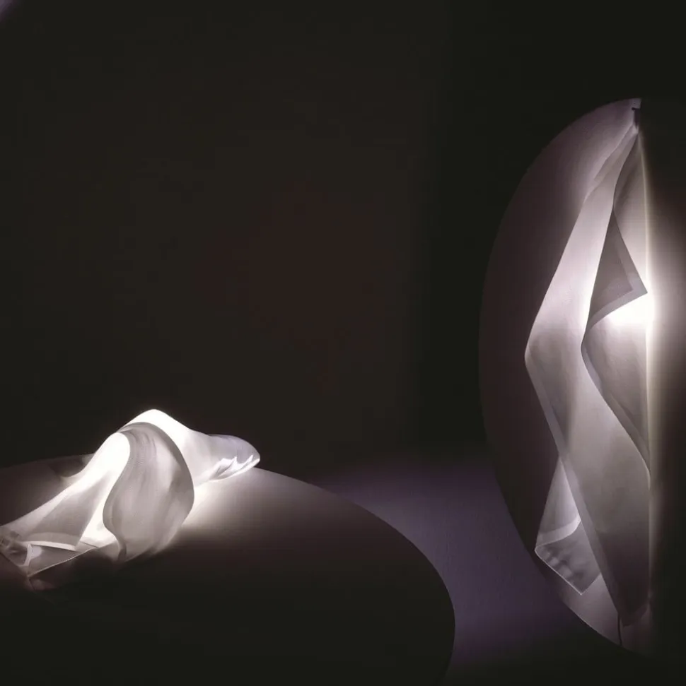 Ingo Maurer Delight væglampe i håndklædeform