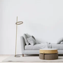 JUST LIGHT. LED-gulvlampe Ritus sand, jern, dæmper, 3.000 K